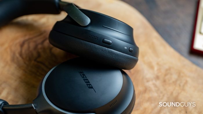 Review headphone noise-canceling terbaik 2024